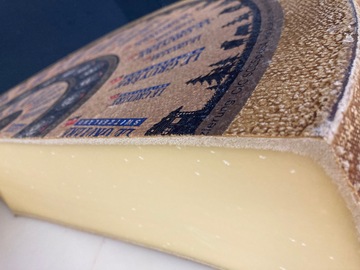 Le fromage de Mars : le Gruyère Suisse